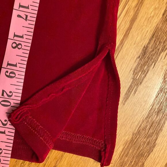 Young at Heart ❤️ Red v-neck Top - Picture 2 of 7